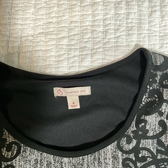 Elegant Black and Gray Dress - Picture 4 of 4